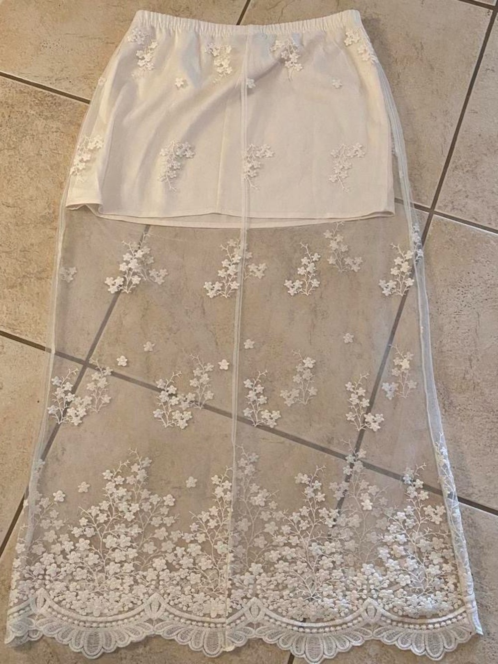 White Lace Maxi Skirt with Floral Embroidery - Picture 6 of 6
